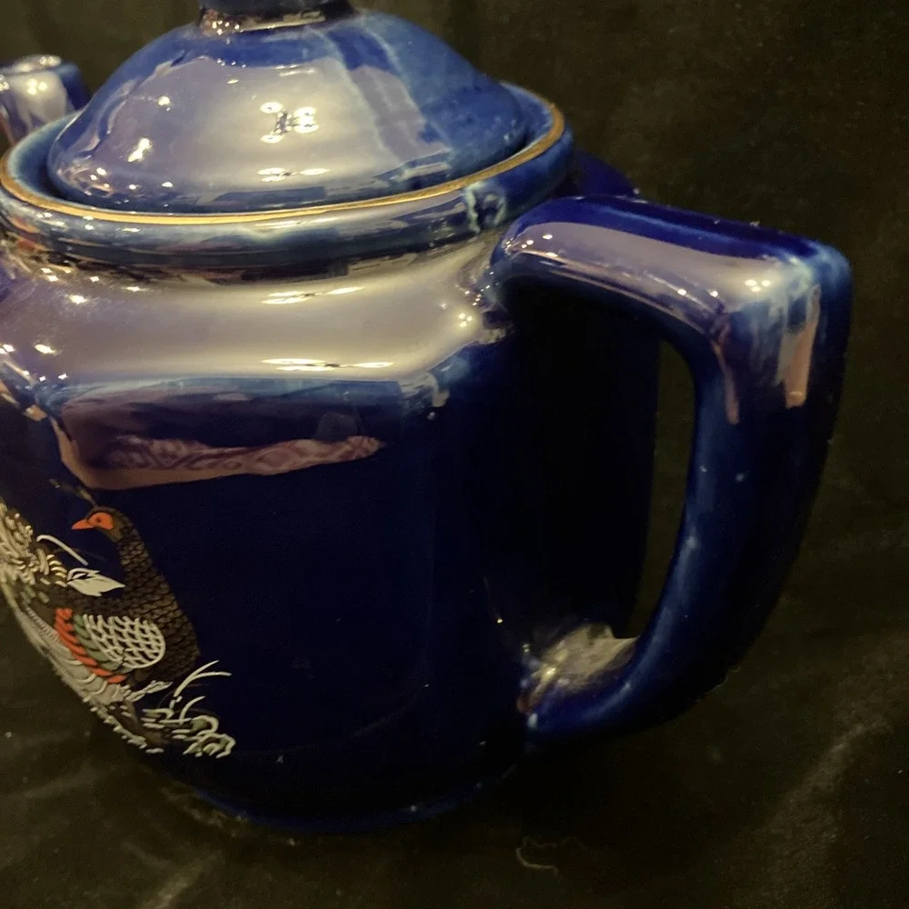 Cobalt Blue Porcelain Tea Pot Gold Trim Peacock Coffee Teapot Taiwan 4.5” W/ Lid